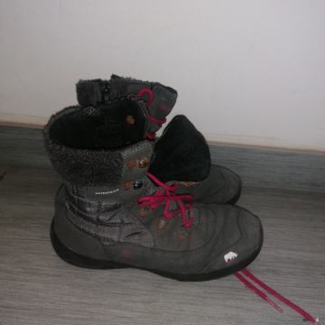 Zimski čevlji 35