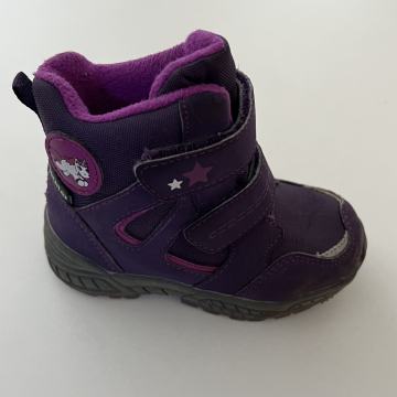 Zimski čevlji za punco št. 23