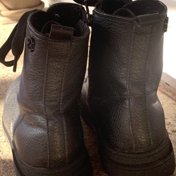 Gležnarji za deklico  s Oliver Št. 31