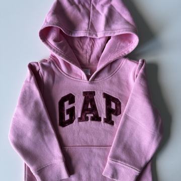 Gap pulover 3 years