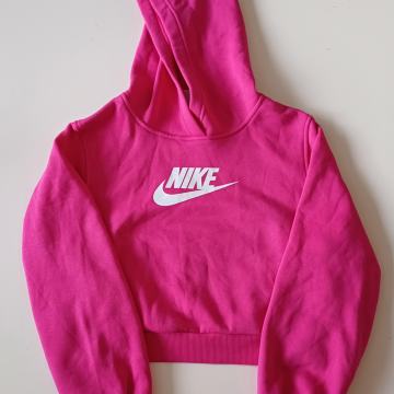 Nike pulover št. 146-156cm (nov)