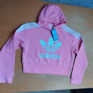 Nov Adidas pulover 158