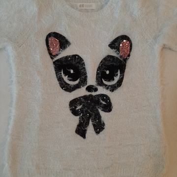 Nov HM kosmateni pulover 8-10 let (140)