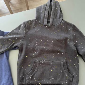 Otroški puloverji št. 128