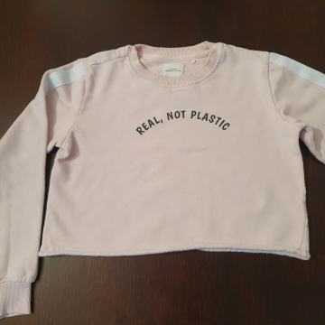 Pulover 134-140 c& a