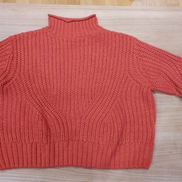 Pulover 158/164 za punco