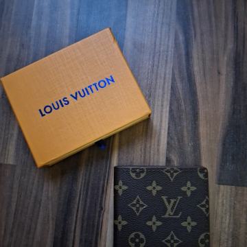Louis vuitton denarnica