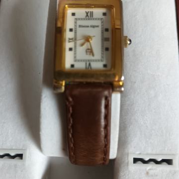 Ženska ročna ura Etienne Aigner