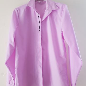 NEŽNO VIJOLČNA BLUZA 42