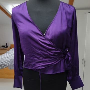 RESERVED št. 34 bluza KOT NOVA