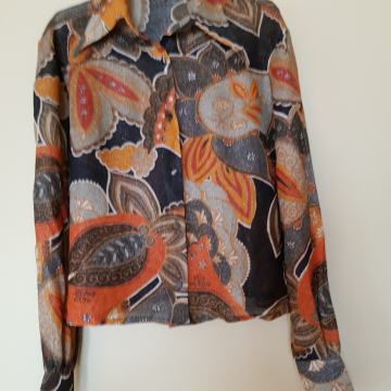 SVEČANA SVETLEČA ORANŽNO RJAVA BLUZA 42