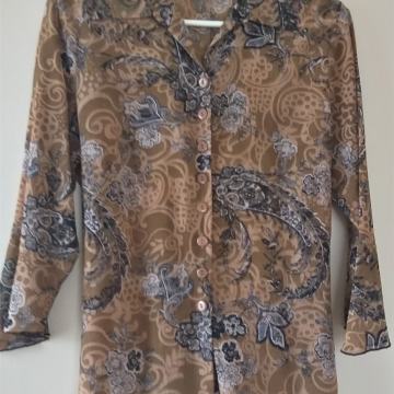 ŽENSKA BLUZA ŠT. 40