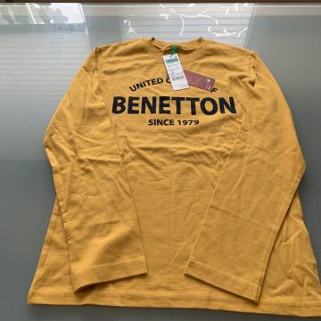 nova fantovska majica Benetton 140