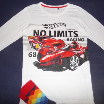 Majica Hot Whells + nogavice, št. 158/164 (NOVO)