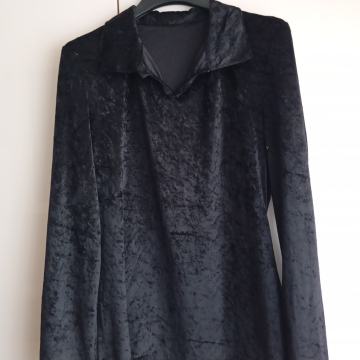 ČRNA VELVET MAJČKA 40