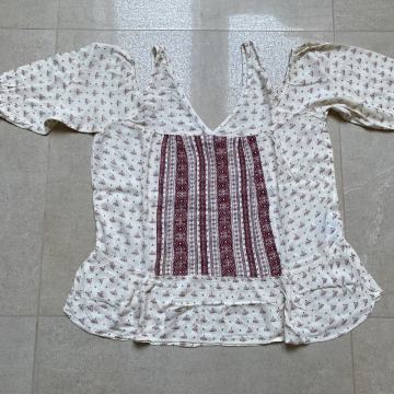 MAJICA Country Side CKH bež/bordo z ramenskim izrezom - vel. 40 - NOVO