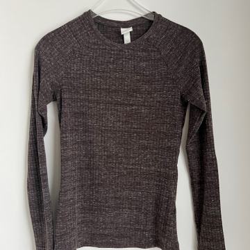 Rjavo-siva majica H&M, velikost S