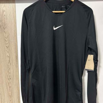Moška podmajica Nike DRI-FIT - S,M,L
