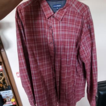 Prodam moške srajce