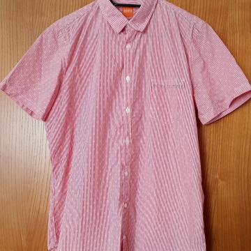 Srajca, Boss, št. M