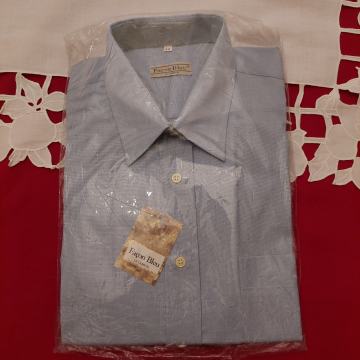 Srajca moška št.43 dolg rokav