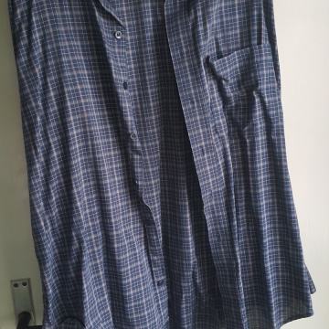 Temno modra Marks & Spencer karirasta L (41) srajca z dolgimi rokavi