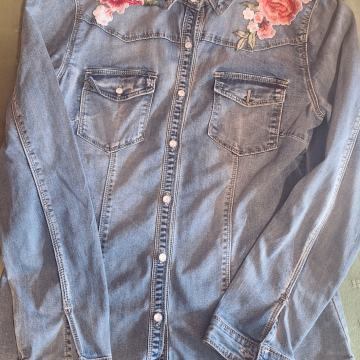 JEANS ŽENSKA SRAJCA