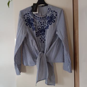 ZARA NOVA MODRO ČRTASTA SRAJCA Z ETIKETO L