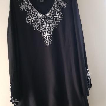 COLLEN LOPEZ ČRNO SVETLEČA TUNIKA M