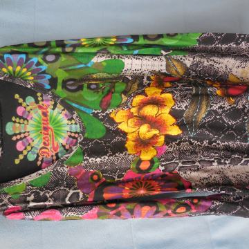 DESIGUAL CVETLIČNA TUNIKA M