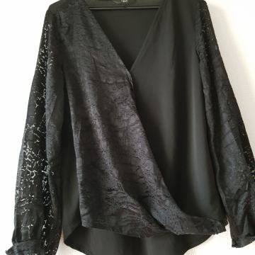 NEXT LONDON ČRNA PARTY TUNIKA 40