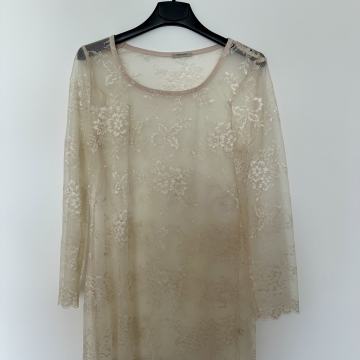 Tunika znamke Intimissimi, M, nova