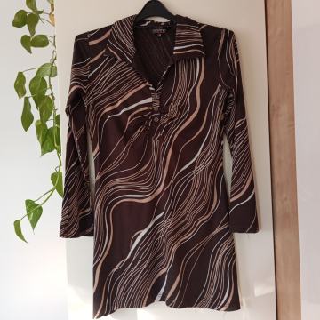 VESTINO RJAVO PISANA  VISKOZNA TUNIKA 40