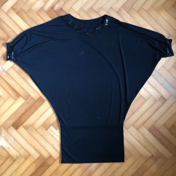 Ženska črna tunika