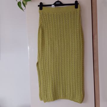 ASOS LONDON ZELENO PLETENO DOLGO KRILO 38/40