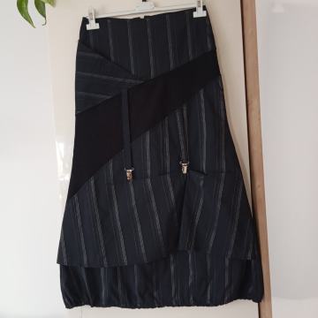 Črno elegantno športno dolgo krilo 38