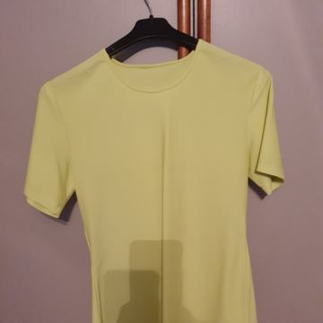 Dolgo krilo skupaj z majčko prodam