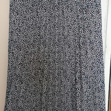 krilo plisirano s.Oliver št. 36,NOVO