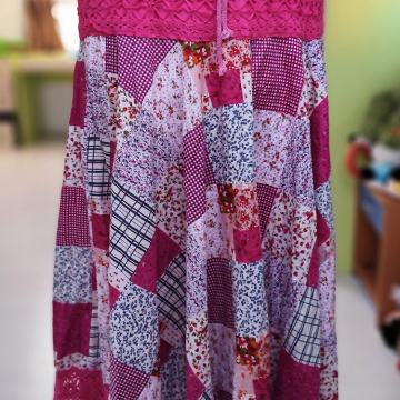 LINA št. 42 / 44 dolgo krilo iz bombaža s čipke (Italija)