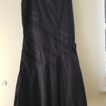 MAXI ČRNO BOMAŽNO KRILO 36/38