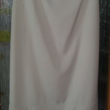 MURA, krilo bež barve, št. 40