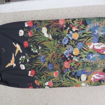 ZARA OZKO ČRNO CVETLIČNO KRILO S