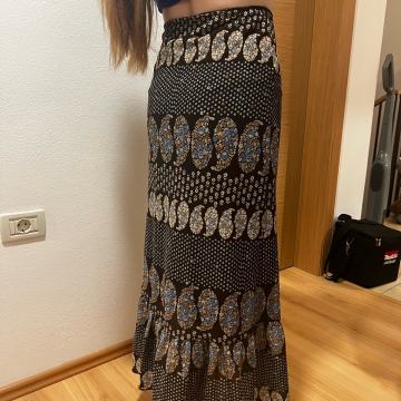 Žensko dolgo krilo (S)