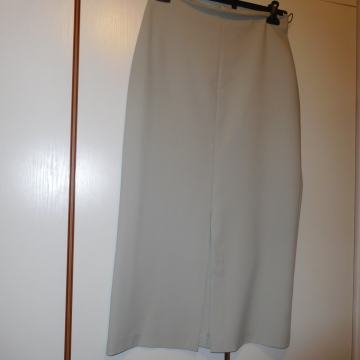 Žensko krilo št. 42