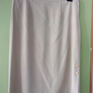 Žensko krilo št XL obseg pasu 95cm