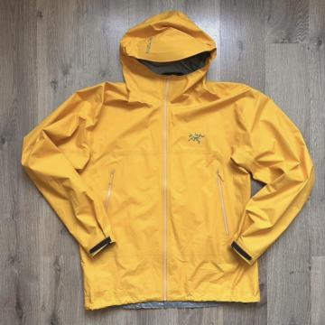 Arcteryx beta Lt