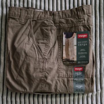 Hlače Wrangler Cargo 34×30 prodam
