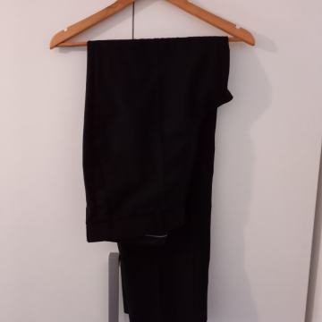 hlače Angelo Litrico št. 52 nove