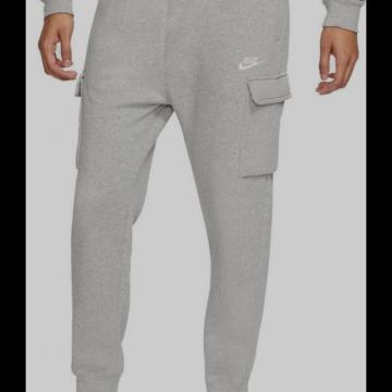 Moška trenirka Nike,št.S