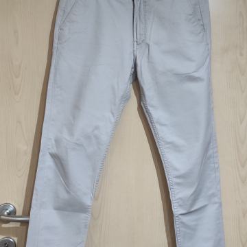 Chino hlače Reserved M